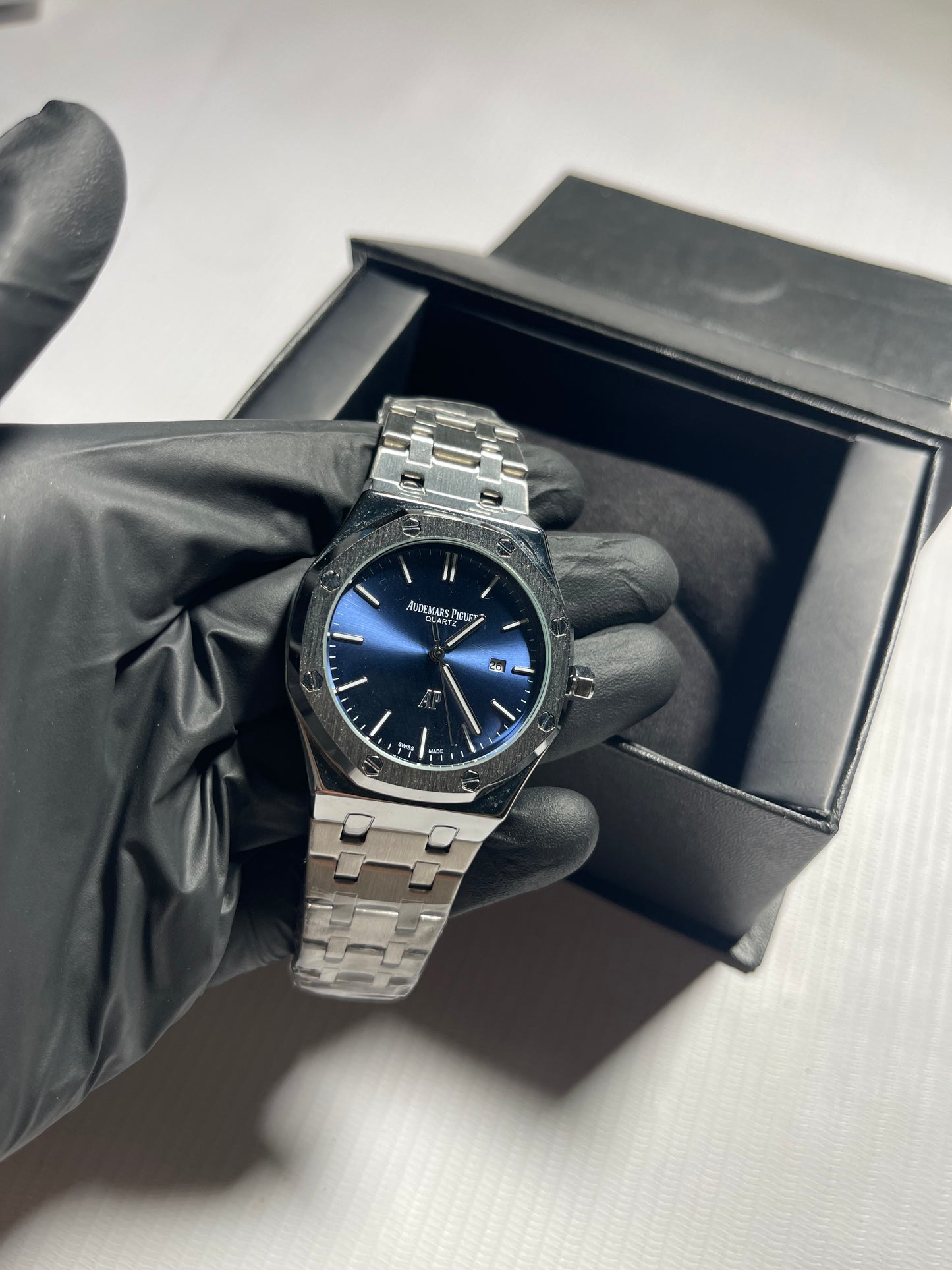 AP Lavish Blue