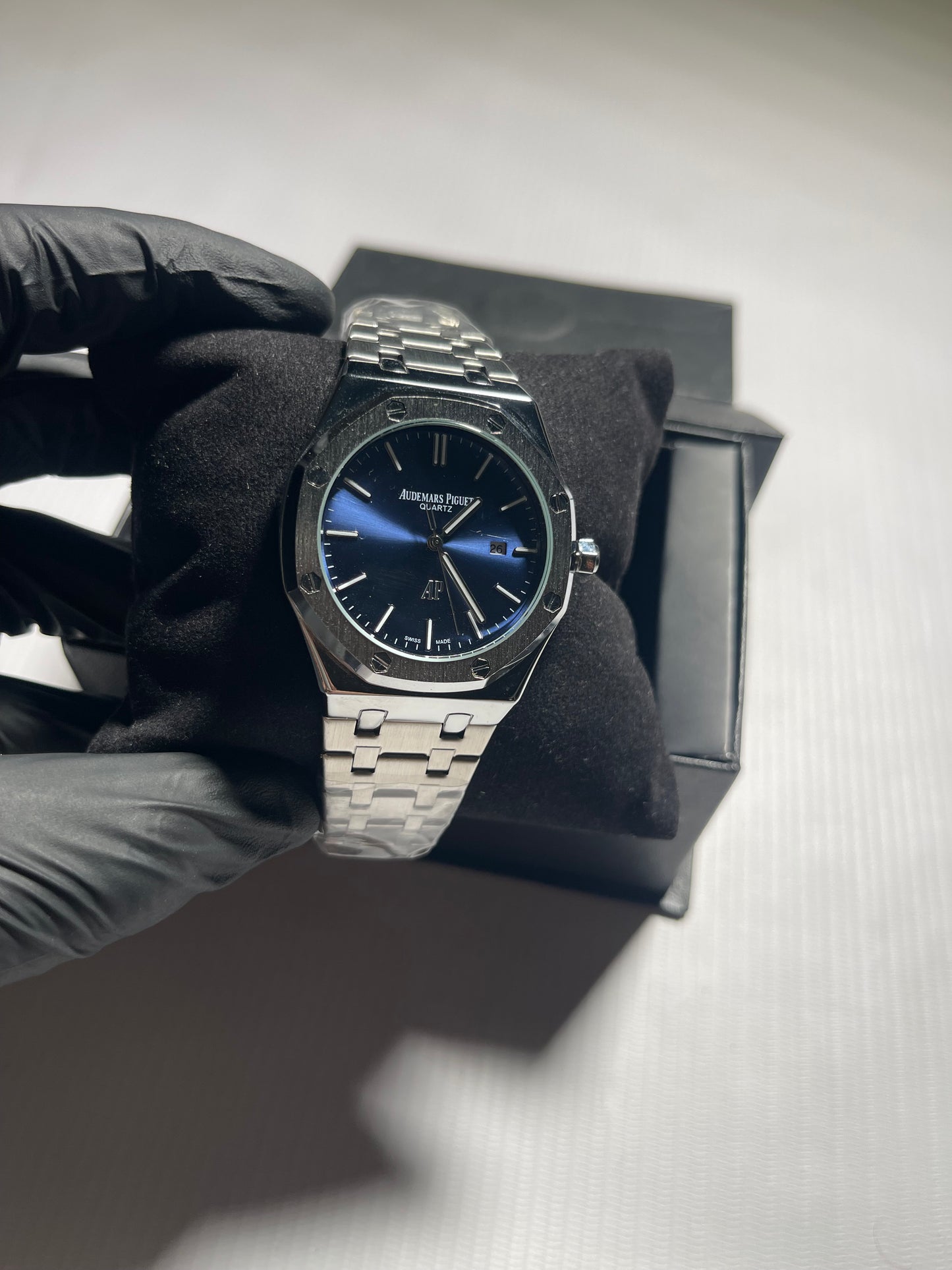 AP Lavish Blue